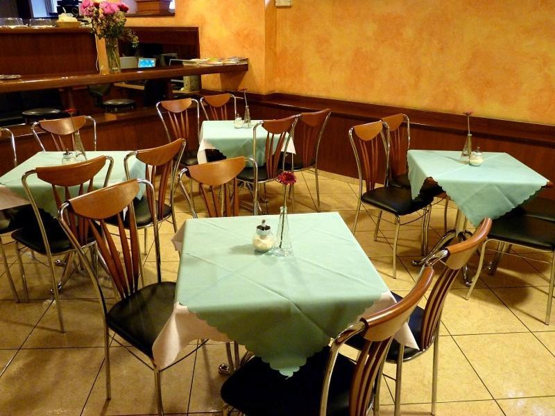 Athens Moka Hotel Екстер'єр фото
